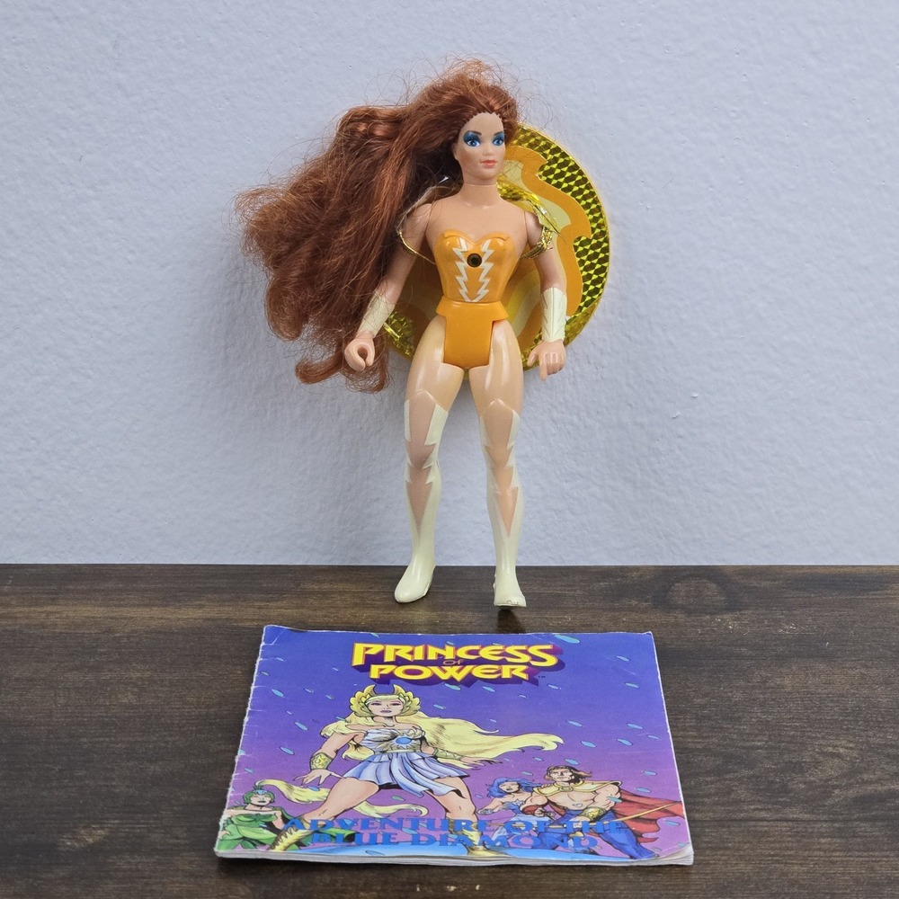 1984 Castaspella She-Ra Princess of Power Figure With‎ Booklet Vintage